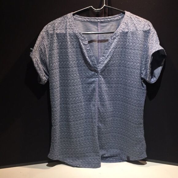 L.L. Bean V-Neck Short Sleeve Top - Medium, Bluish Purple - Picture 1 of 7